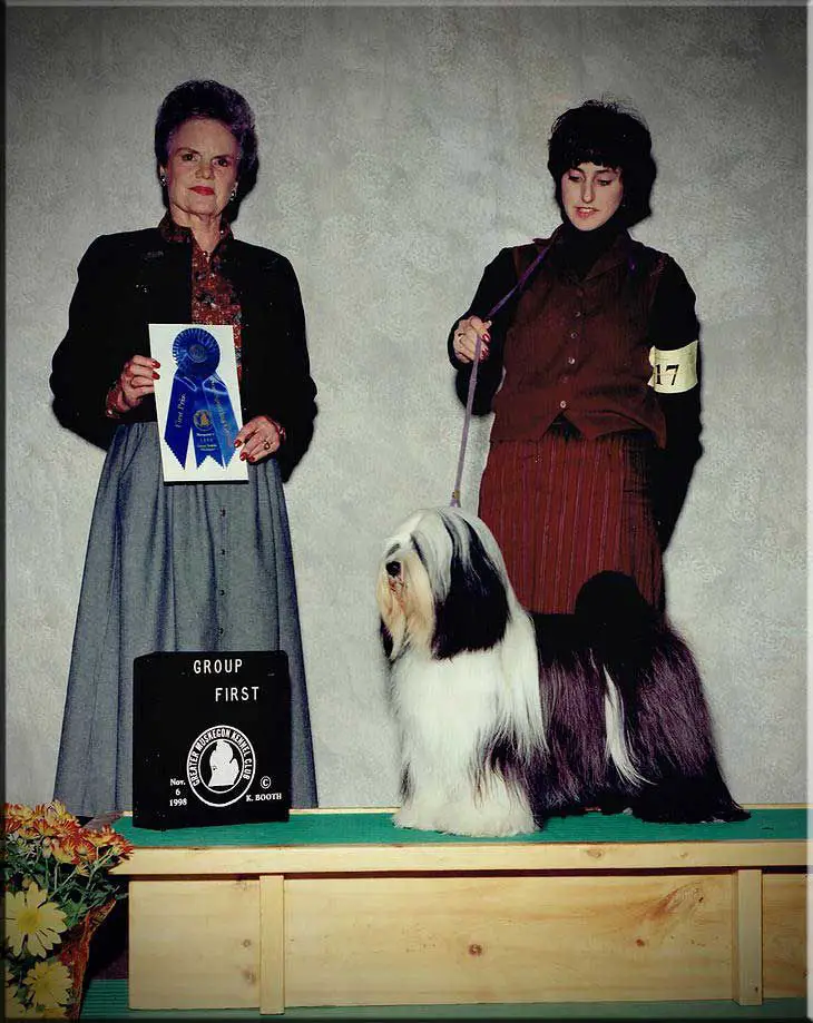 REGALIA'S INTERNATIONAL VELVET
